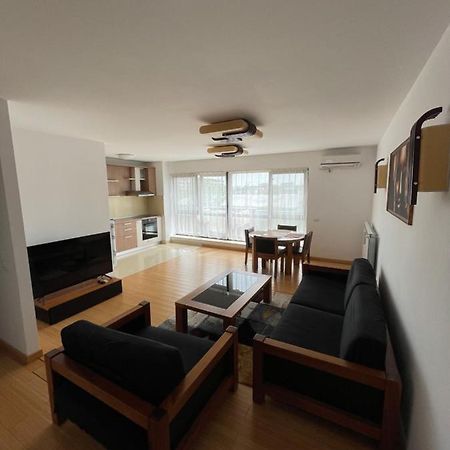 Sunny Two Room Apartment, Baneasa, Petrom City, Free Wi-Fi And Underground Parking Bukarest Exterior foto